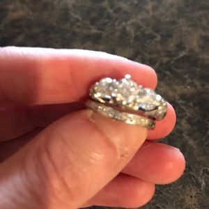 Platinum wedding set